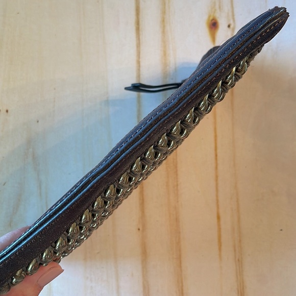 Zara Chain Clutch - Picture 6 of 9